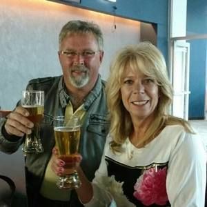 Meet your Posher, Suzanne