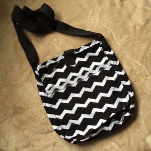 NWOT Thirty-One Crossbody Bag