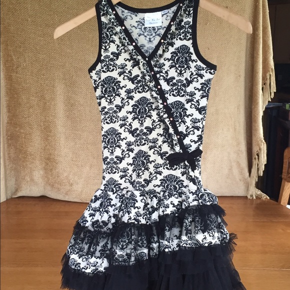 Girls party dress - Picture 2 of 4