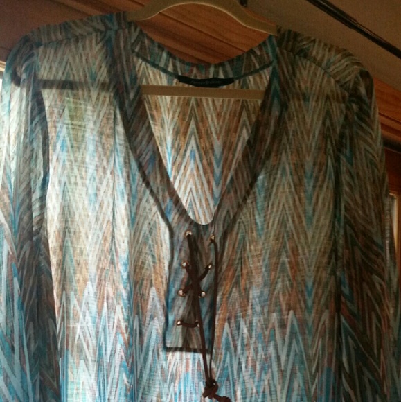 *****SOLD Ashley stewart lace up front tunic
