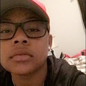 Meet your Posher, Cameron