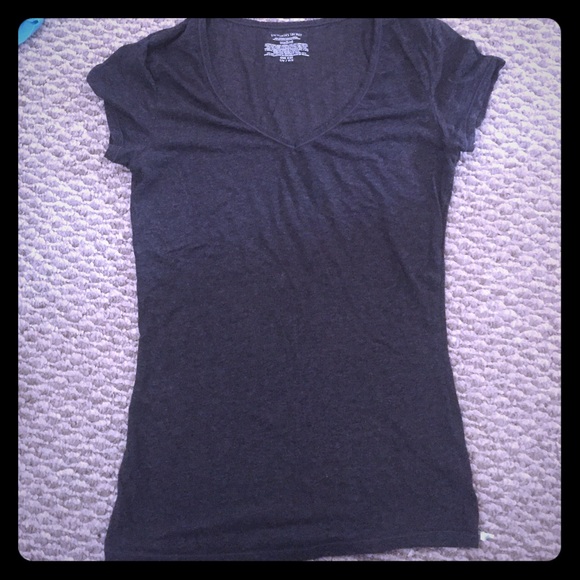 VS vneck
