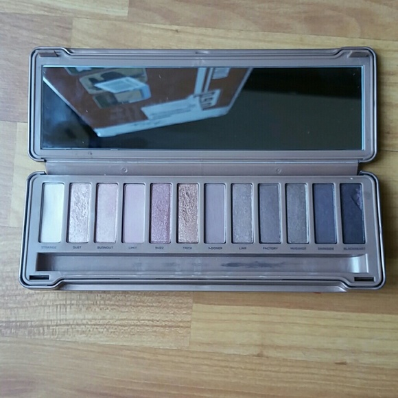 Urban Decay Naked 3 palette - Picture 2 of 2