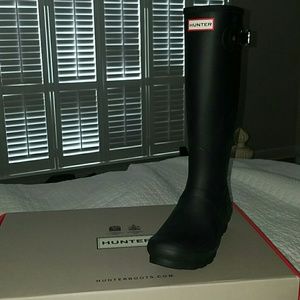NEW Hunter rain boots
