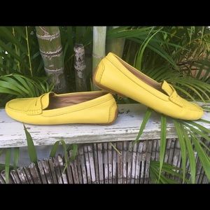 Ralph Lauren leather mustard loafers. Size 8