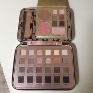 Tarte eyeshadow palette