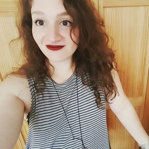 Meet your Posher, Angelina