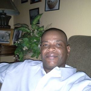 Meet your Posher, Ellis