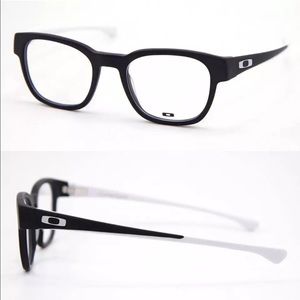OAKLEY OPH. CLOVERLEAF OX1078-0849 (49) Eyeglasses