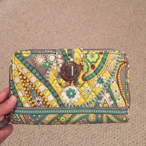 Vera Bradley turn lock wallet