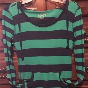 🎉Clearance🎉SO Green and Navy hooded shirt