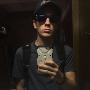 Meet your Posher, Travis