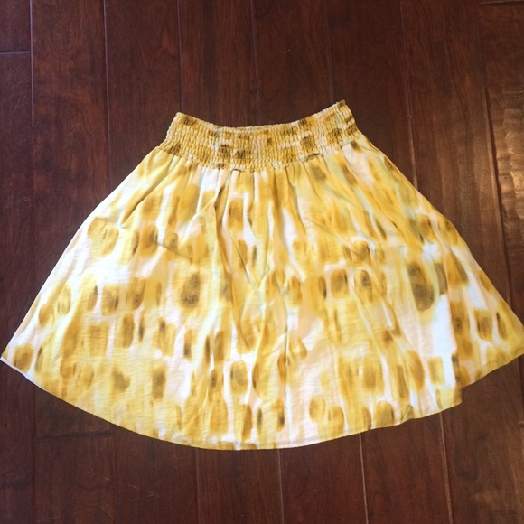 Yellow skirt