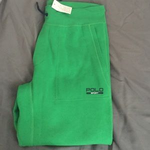 Green sweatpants polo sport