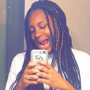 Meet your Posher, Ella