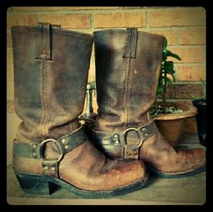 Frye Harness Boots 12R size 7.5