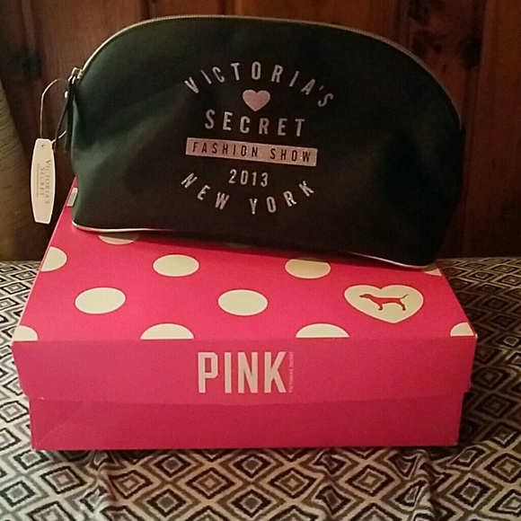 VS makeup bag
