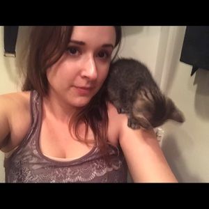 Meet your Posher, Anel