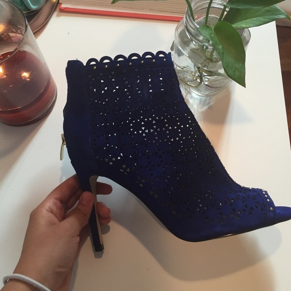 Marc Fisher Heeled Ankle Boots - Picture 1 of 4