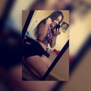 Meet your Posher, Angelrose