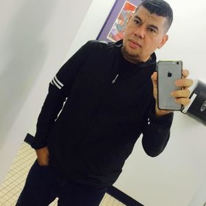 Meet your Posher, Daniel