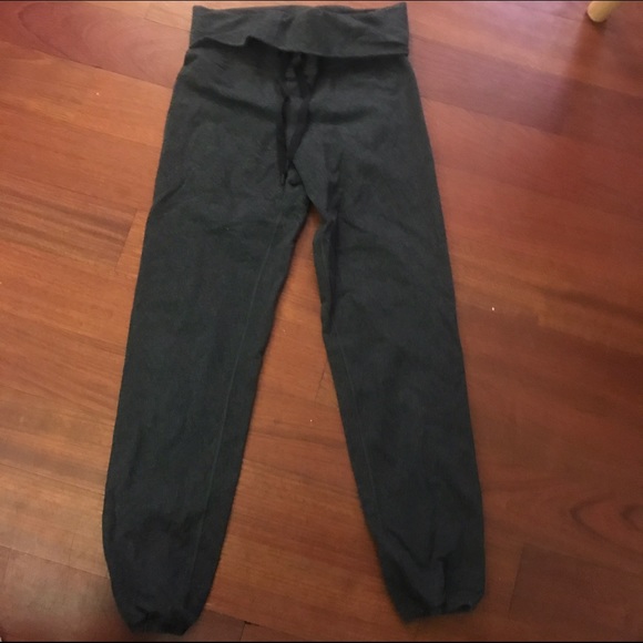 Lululemon dark grey sweats