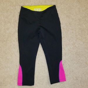 New Balance workout crops XS