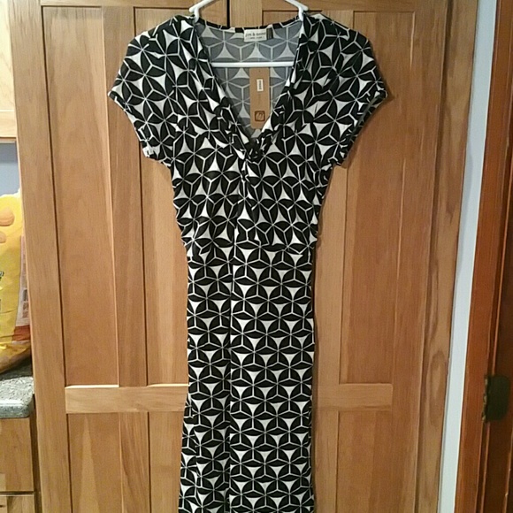 Jon and Anna dress NWT - Picture 2 of 2