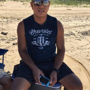 Meet your Posher, Raul antonio