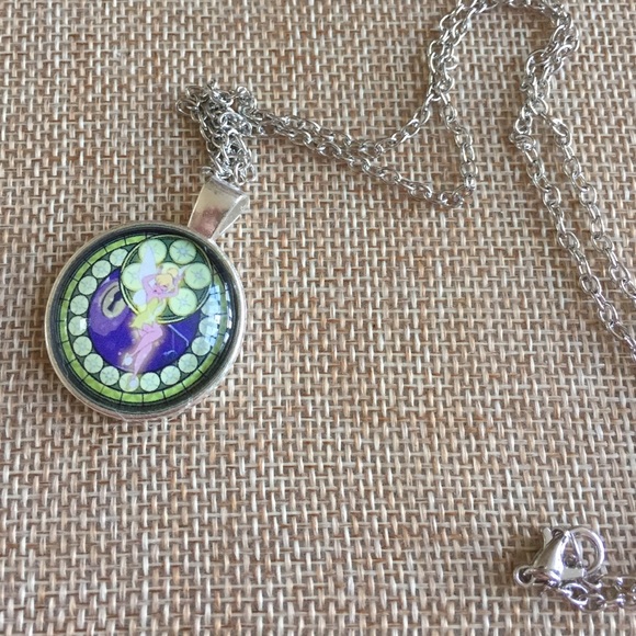 Tinkerbell Fairy Necklace. - Picture 2 of 2