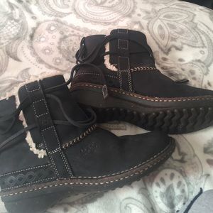Adorable UGG boots! 💗