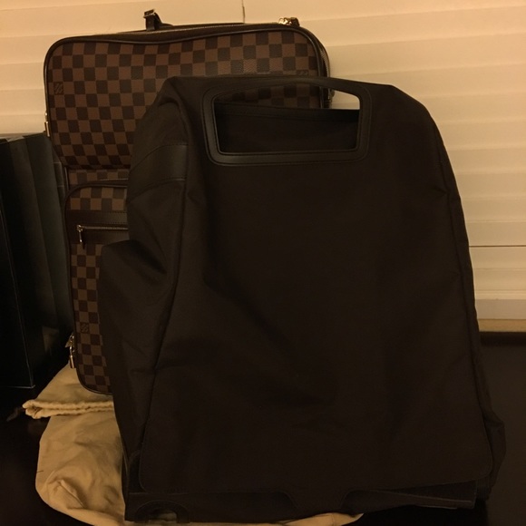 🌶SOLD!⭐️Authentic Louis Vuitton carry on - Picture 6 of 8