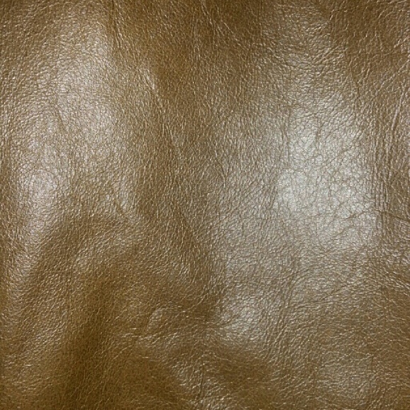 Gap olive green leather skirt - Picture 2 of 3