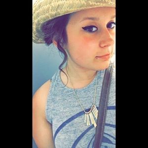 Meet your Posher, Rachel