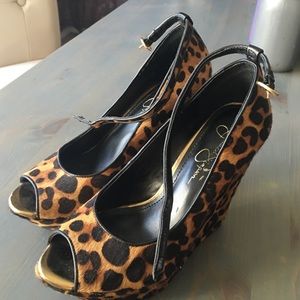 Jessica Simpson cheetah print wedges size 7.