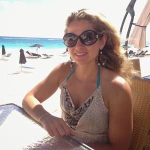 Meet your Posher, Anya