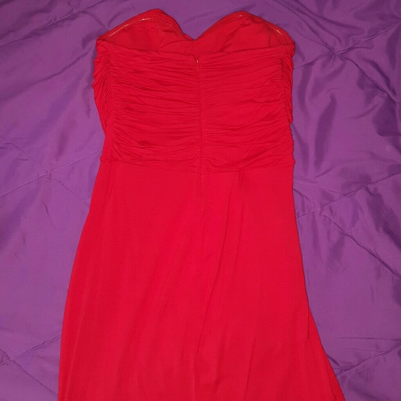 Gorgeous red mini dress - Picture 2 of 4