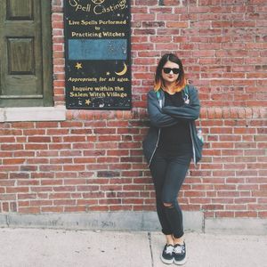 Meet your Posher, Emily