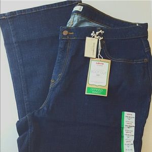 Levi's plus size women's jeans boot cut