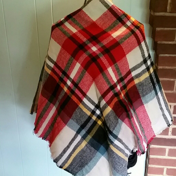 Soft Blanket Scarf Shawl - Picture 2 of 4