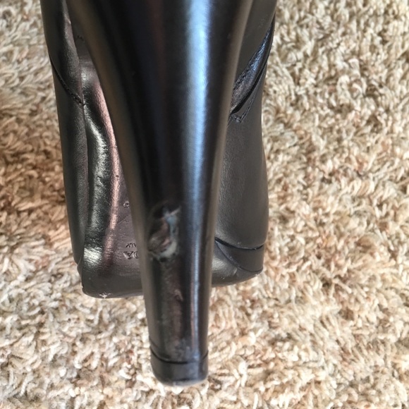 Prada boots - Picture 2 of 4