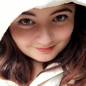 Meet your Posher, Marianne