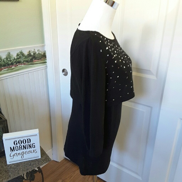 Torrid top with sequin crop detail - Picture 2 of 4