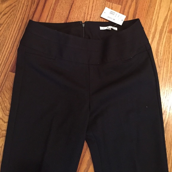 Cabi back zip pointe Licorice trouser . Black 6