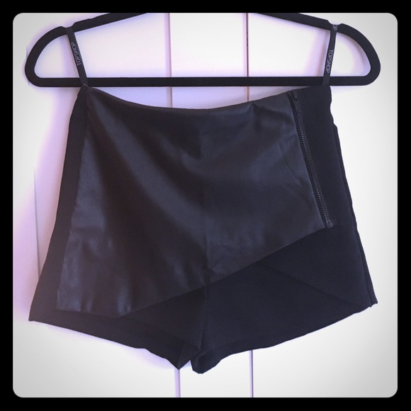 Topshop faux leather skort!