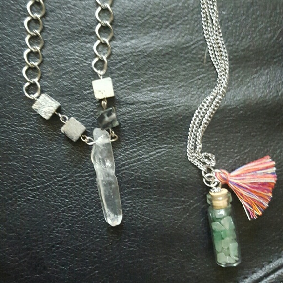 Jewelry bundle - Picture 2 of 3