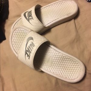 Nike flip flops