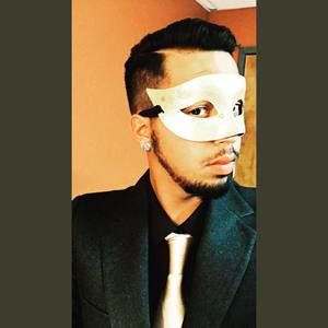 Meet your Posher, Ethan