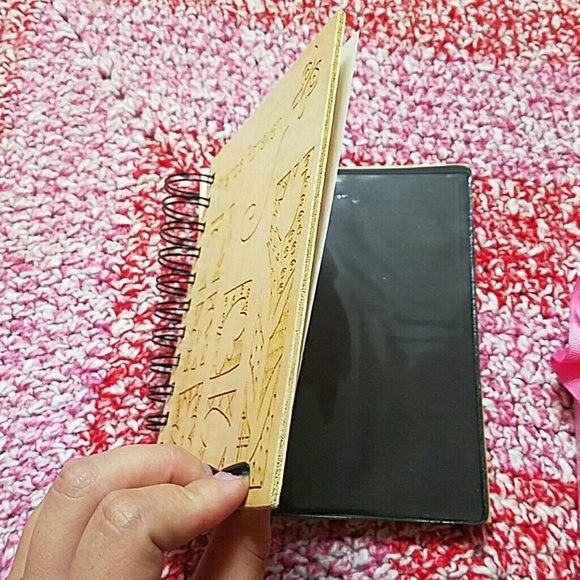 Photo Bundle - Picture 2 of 4