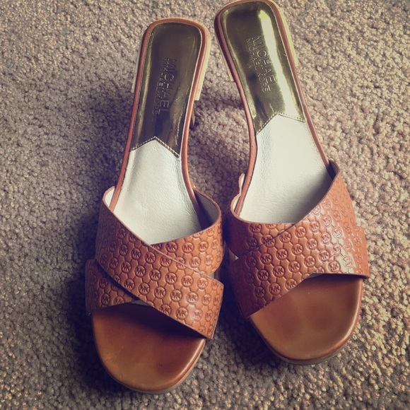 Michael Kors Leather Heals ⭐️ New Low Price ⭐️